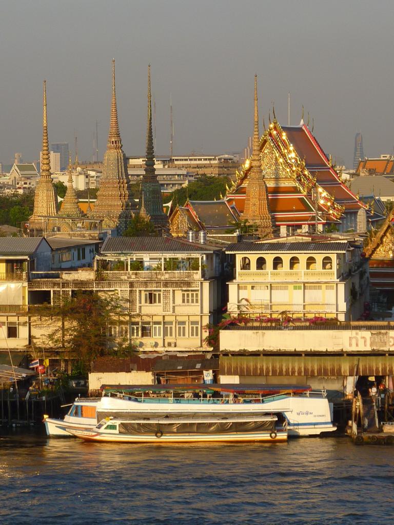 Contrast – Bangkok